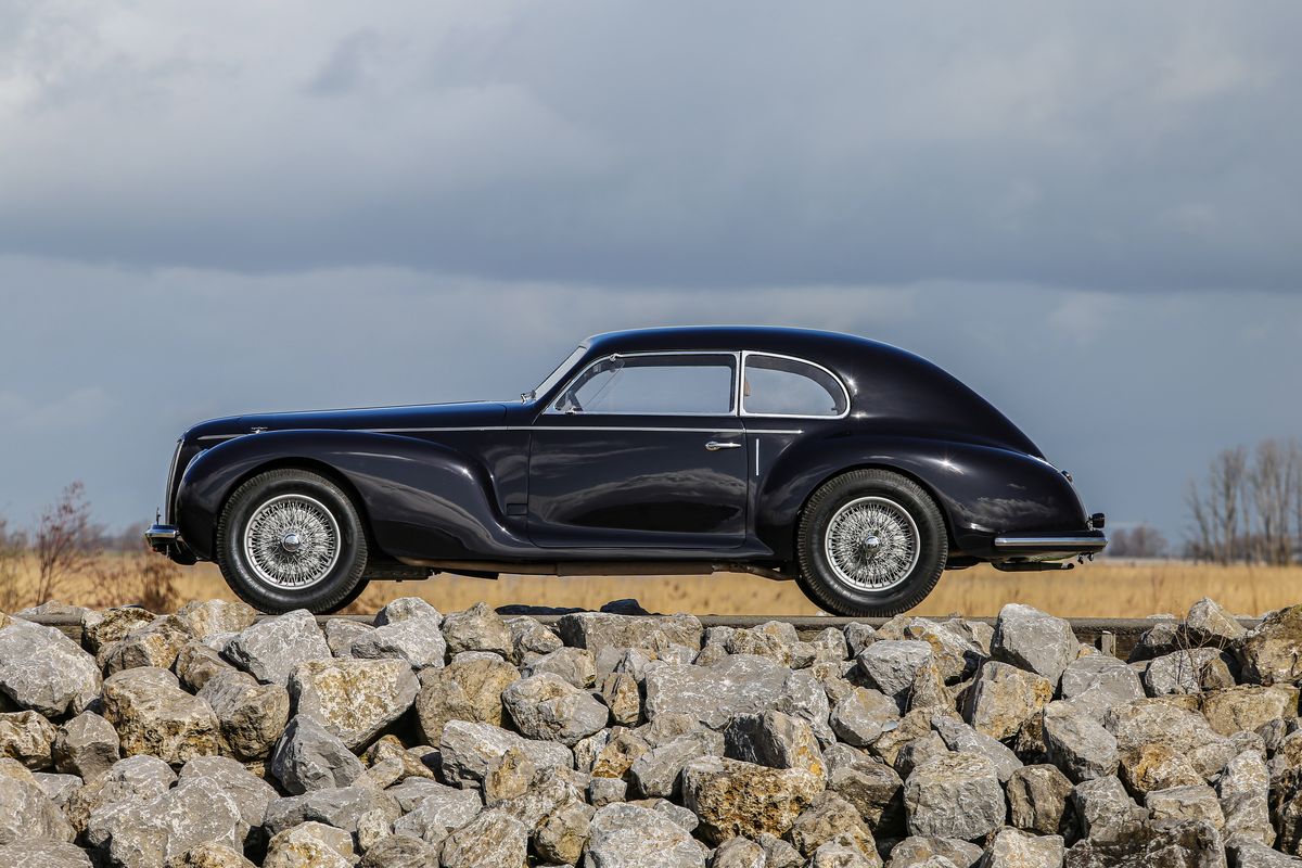 Alfa Romeo - 6c 2500 Sport Berlinetta (carrozzeria Turinga)