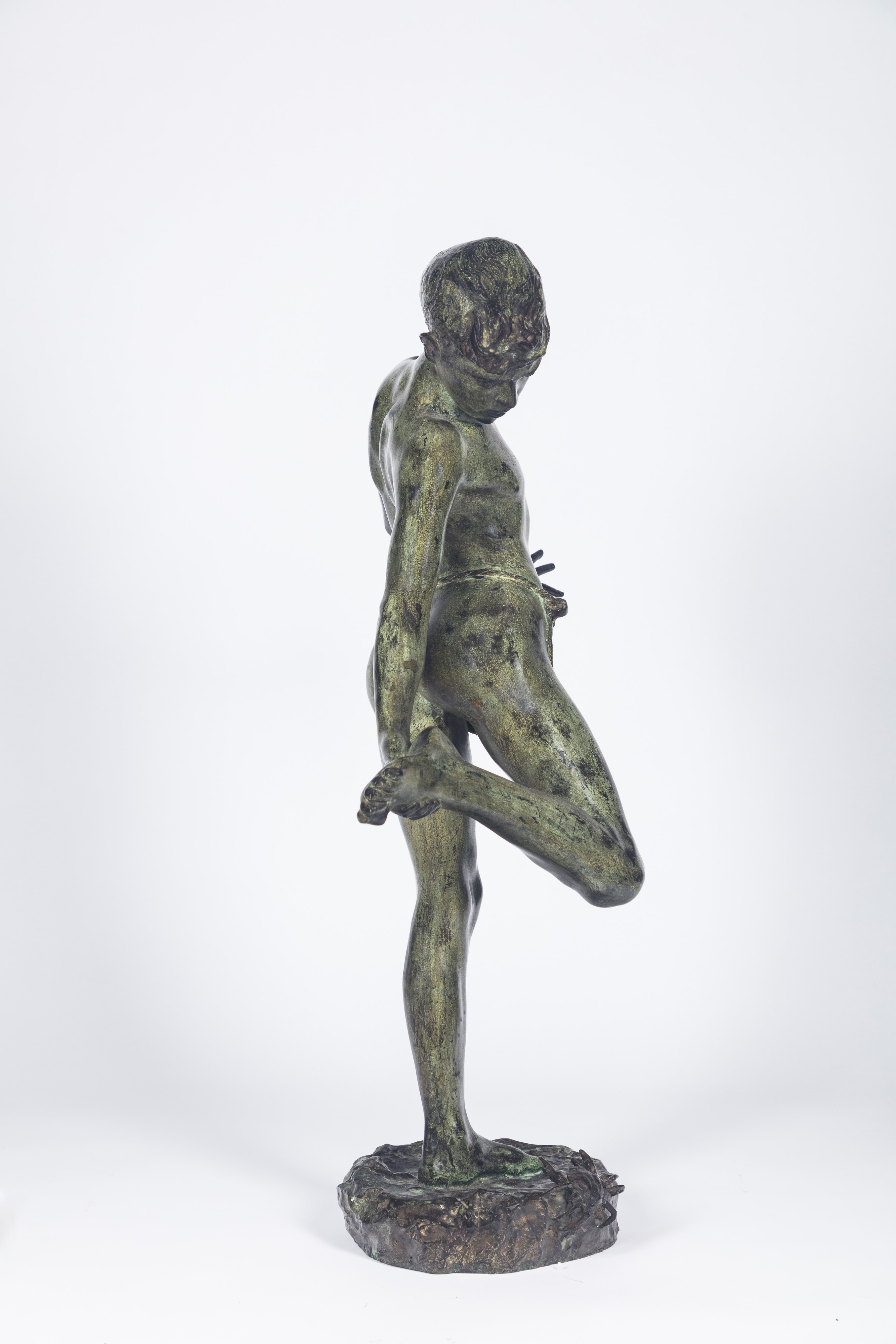 Annibale De Lotto - Il granchio, scultura in bronzo