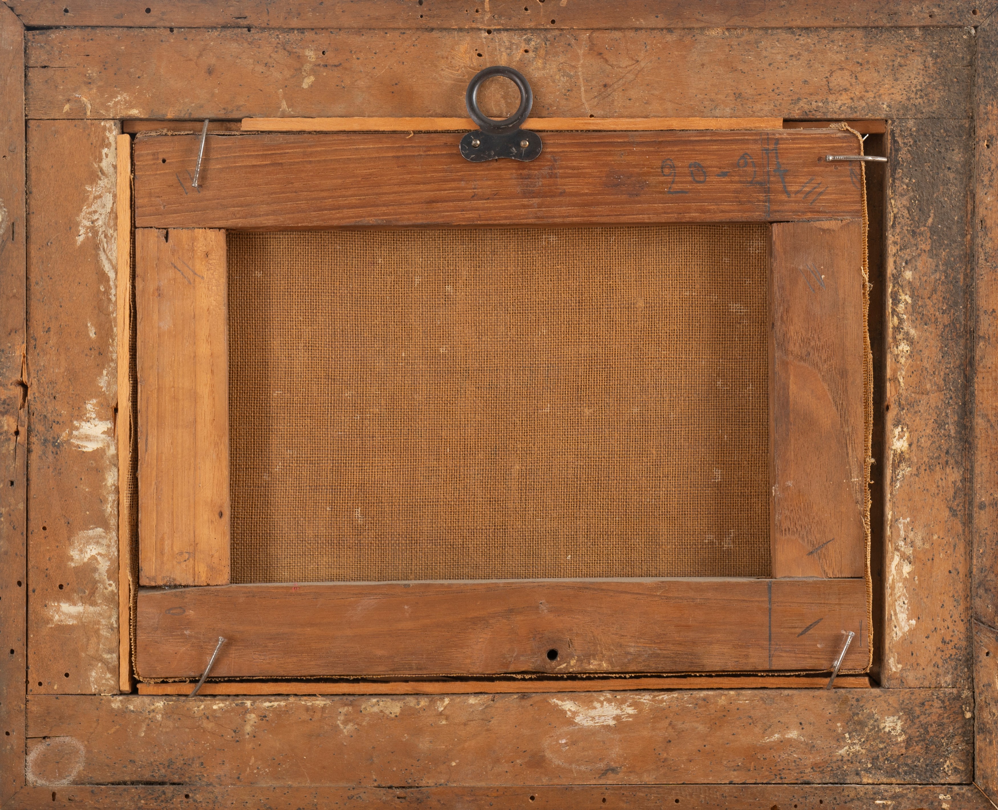 Due putti che si abbracciano