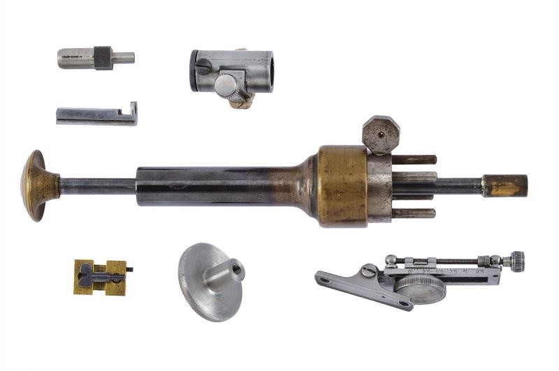 Carabina "bench rest" a luminello da tiro firmata C.L. Badger, con accessori