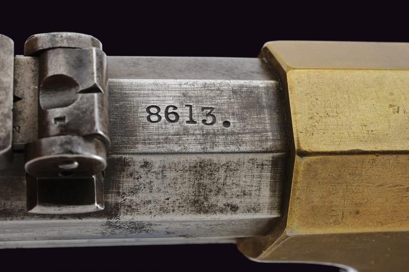 Interessante e raro Brass Frame Henry Rifle