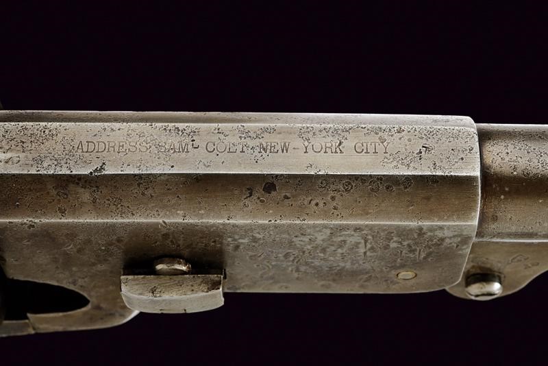 Revolver sul Tipo Colt Walker a Luminello
