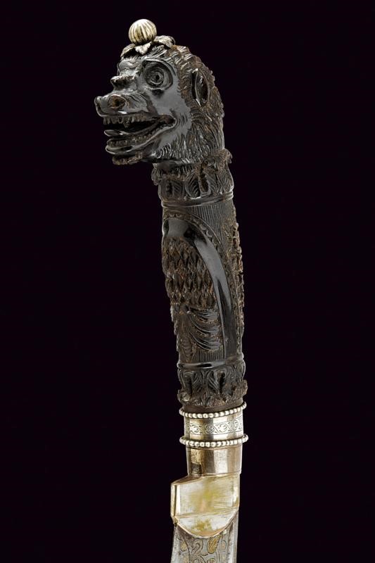 Bellissimo e raro coltello con fornimenti in argento in scatola