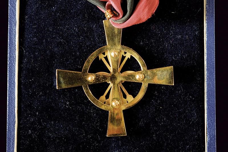 Ordine Imperiale del Giogo e delle Frecce