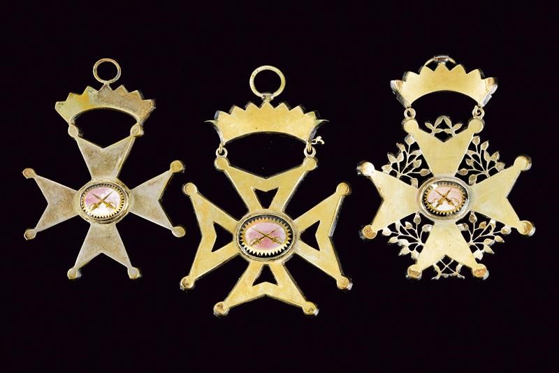 Lotto di Tre Croci Massoniche della Loggia Trentatré