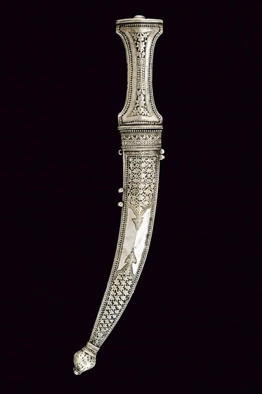 Bellissima Jambiya con Fornimenti in Argento