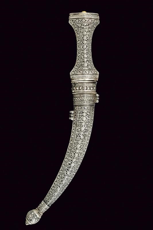Bellissima Jambiya con Fornimenti in Argento