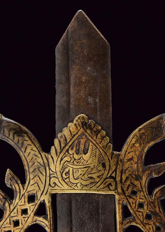 Raro Alam (finial)