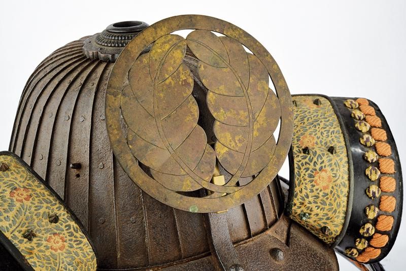 Suji Bachi Kabuto