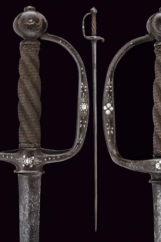 Spadarella bracciale unisex con dettagli in argento dal design particolare, misura dettagli 5 mm di spessore SPBR434 lunghezza 19 cm