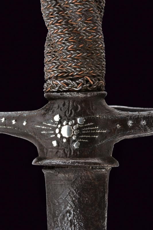 Spadino con Decorazioni in Argento