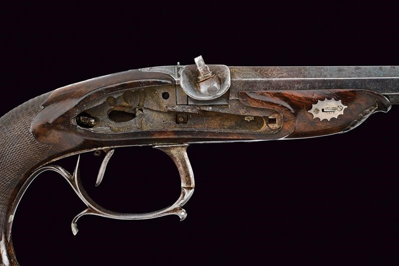 Elegante Pistola da Ufficiale Priva di Batteria