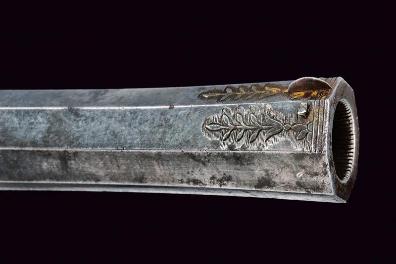 Elegante Pistola da Ufficiale Priva di Batteria