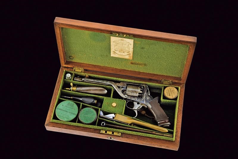 Revolver Tranter a Luminello di H. Vincent & Son, in Cassetta