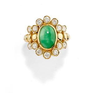 A 18K yellow gold, diamond and jadeite ring