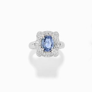 Anello in oro bianco 18K