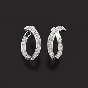 Orecchini in oro bianco 18K e diamanti taglio brillante ct 1,00