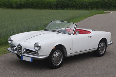 Giulietta Spider (pinin Farina)
