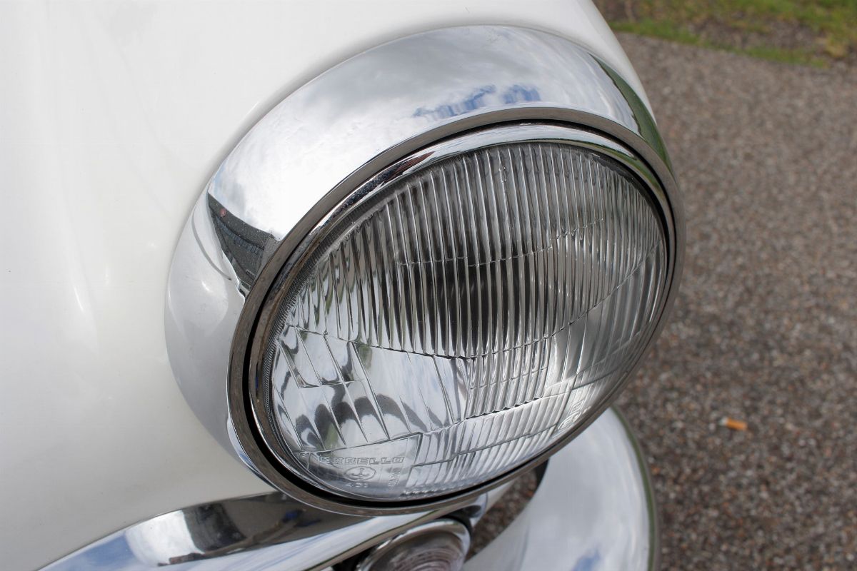 Alfa Romeo - Giulietta Spider (pinin Farina)