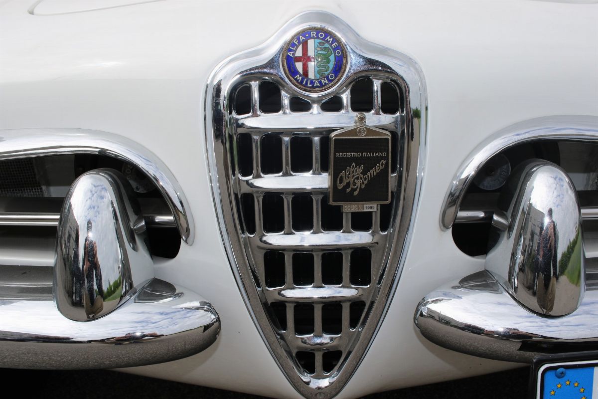 Alfa Romeo - Giulietta Spider (pinin Farina)