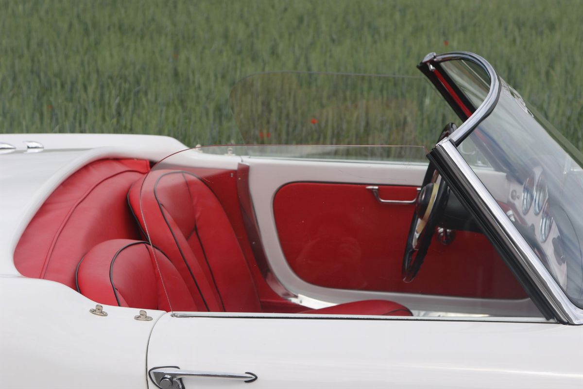 Alfa Romeo - Giulietta Spider (pinin Farina)