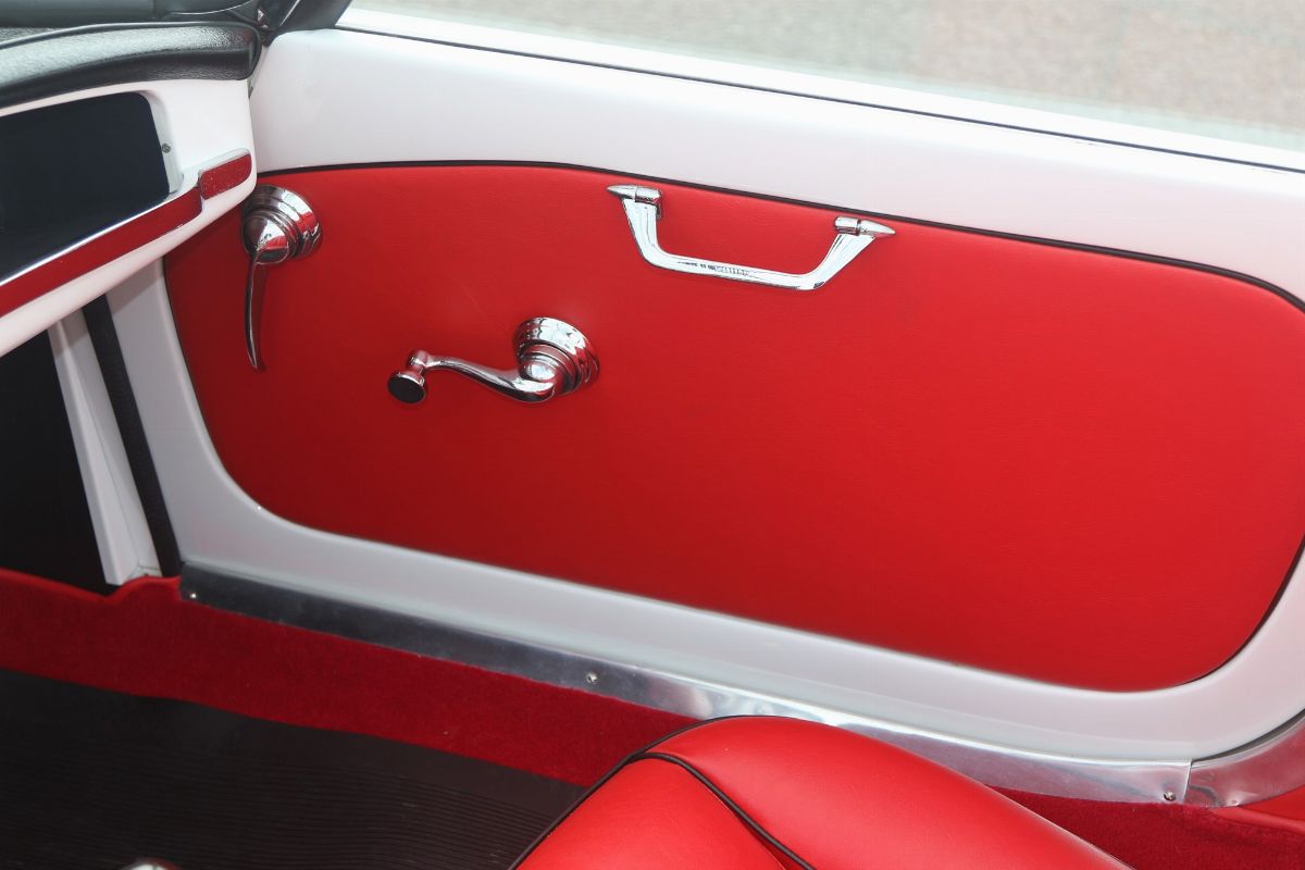 Alfa Romeo - Giulietta Spider (pinin Farina)