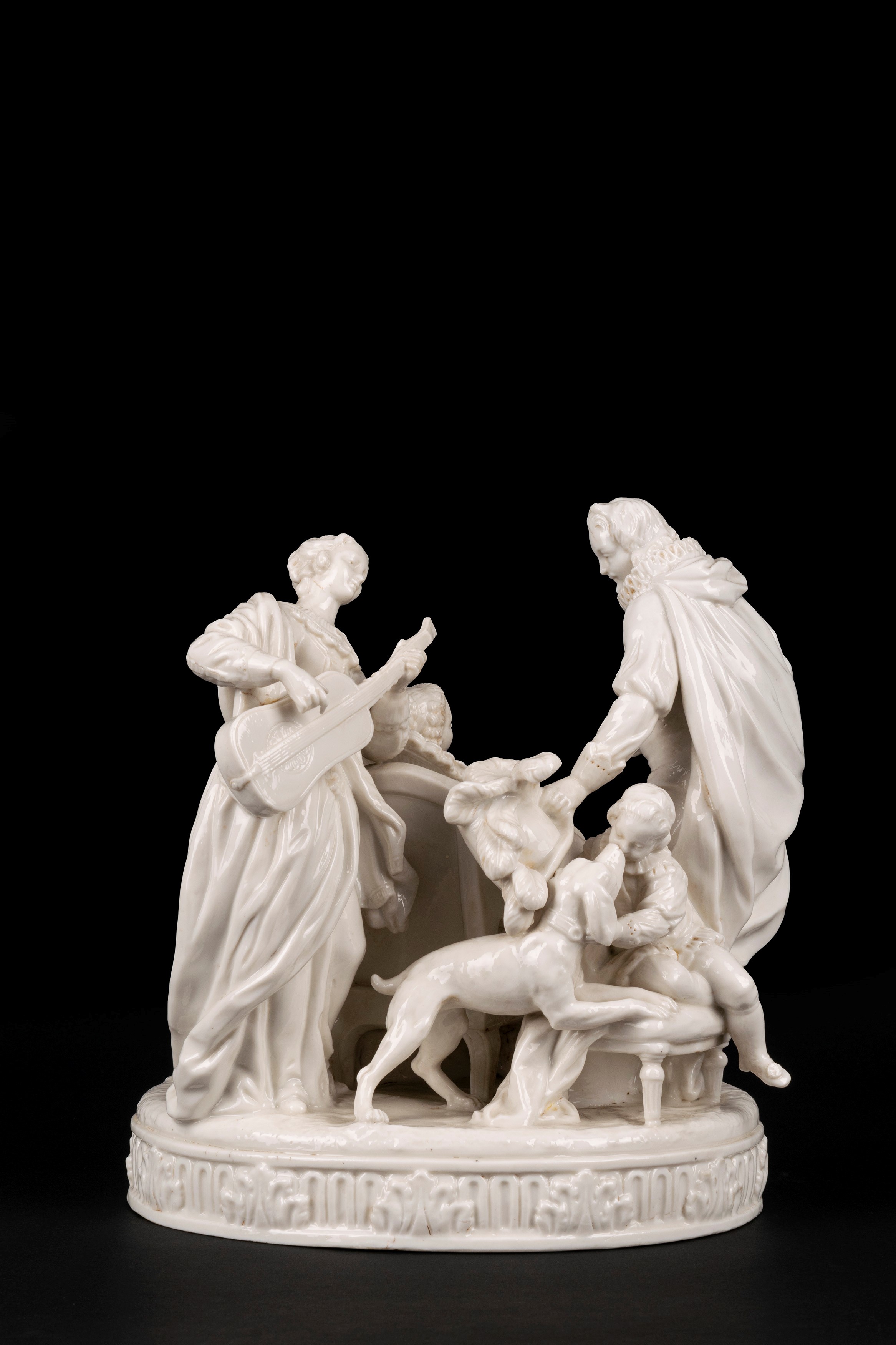 Gruppo in Porcellana Bianca Raffigurante Concerto, Manifattura di Capodimonte, Secolo XVIII/XIX