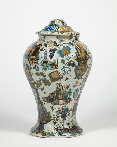 Potiche in Vetro Decorato Dall'interno Ad "arte Povera". Probabilmente Piemonte, Secolo XVIII/XIX