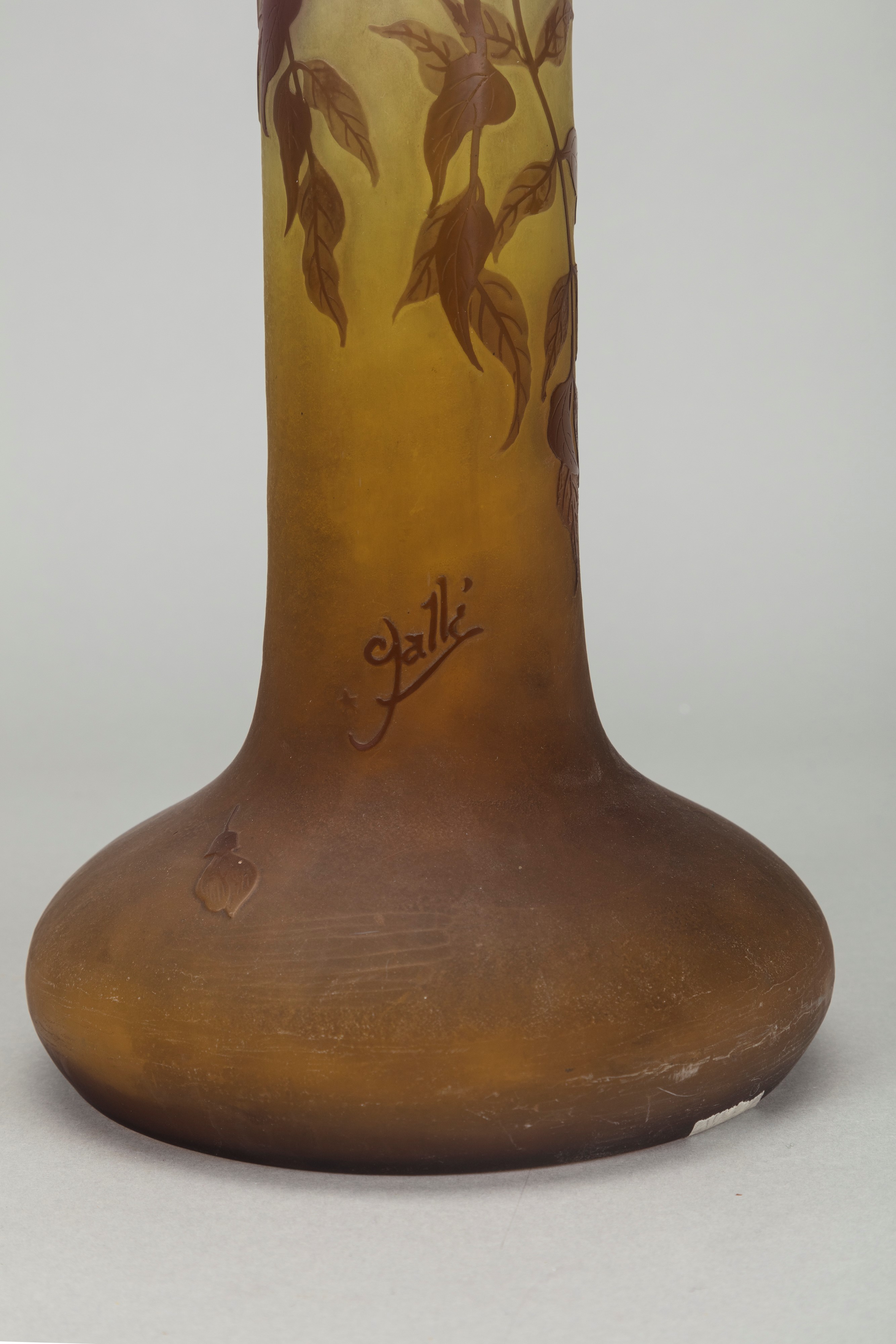 Émile Gallé - Vaso con Base a Bulbo