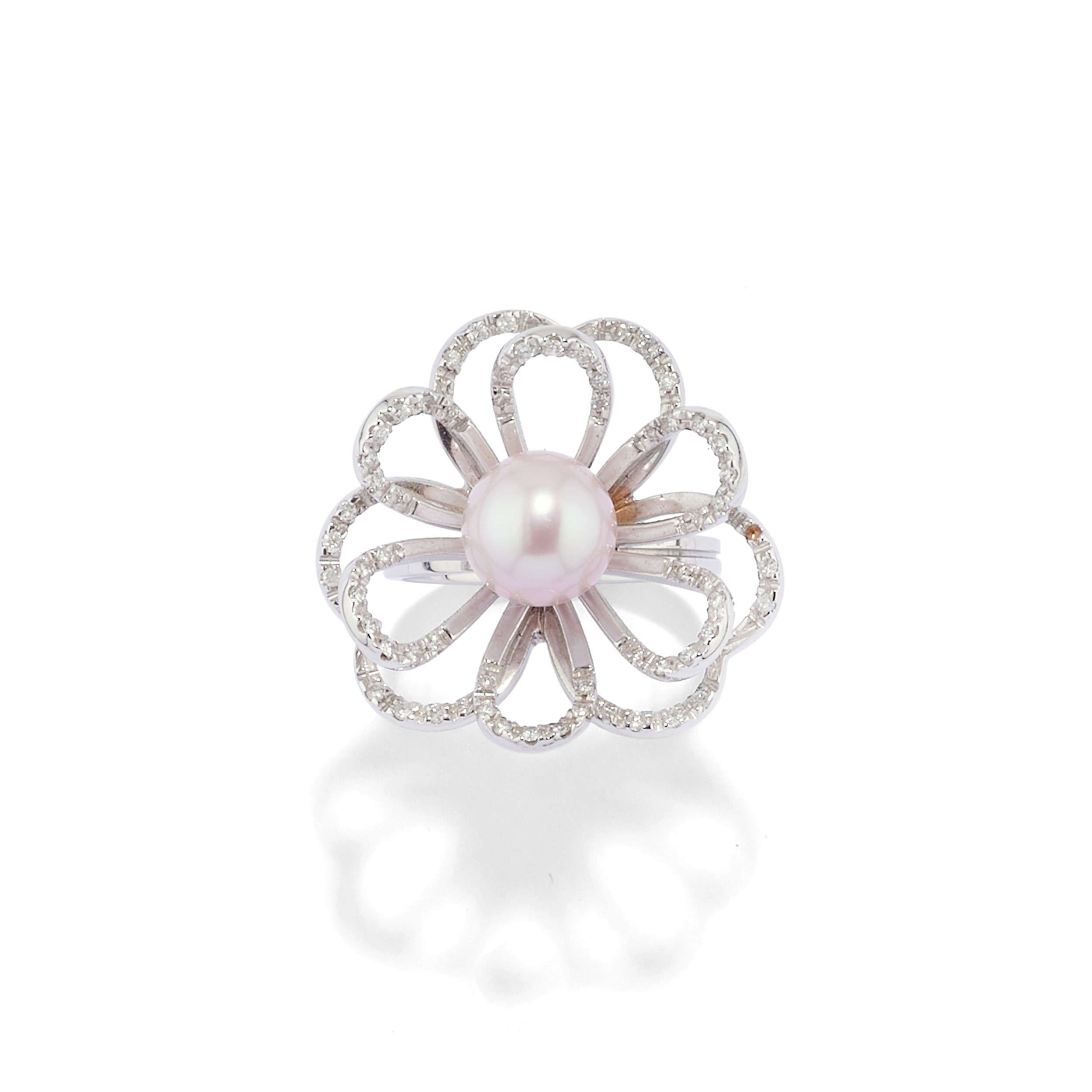 Collana e anello con perle coltivate