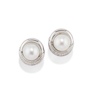 South Sea cultured pearl earrings