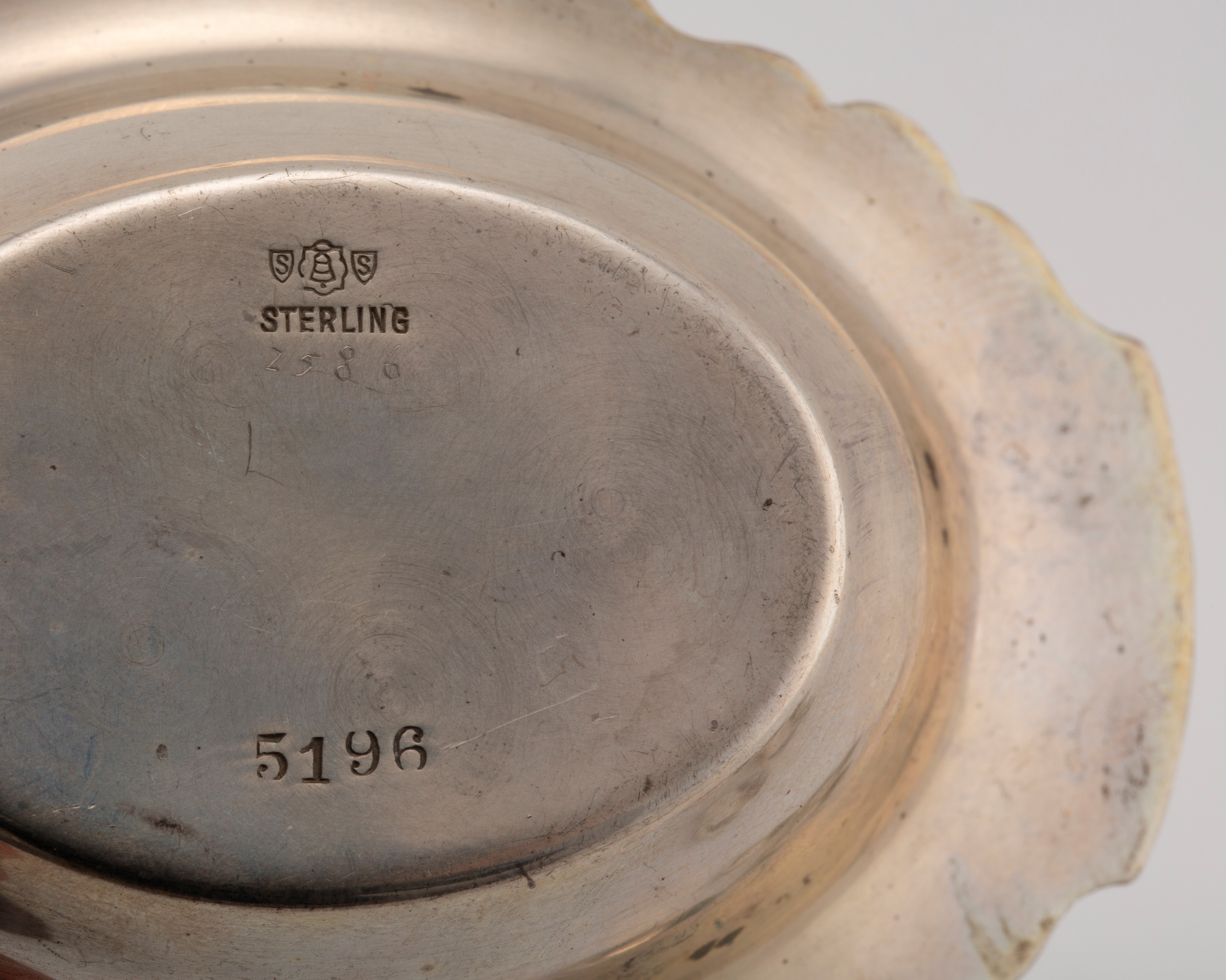 Gruppo di otto oggetti