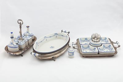 Gruppo di Tre Oggetti