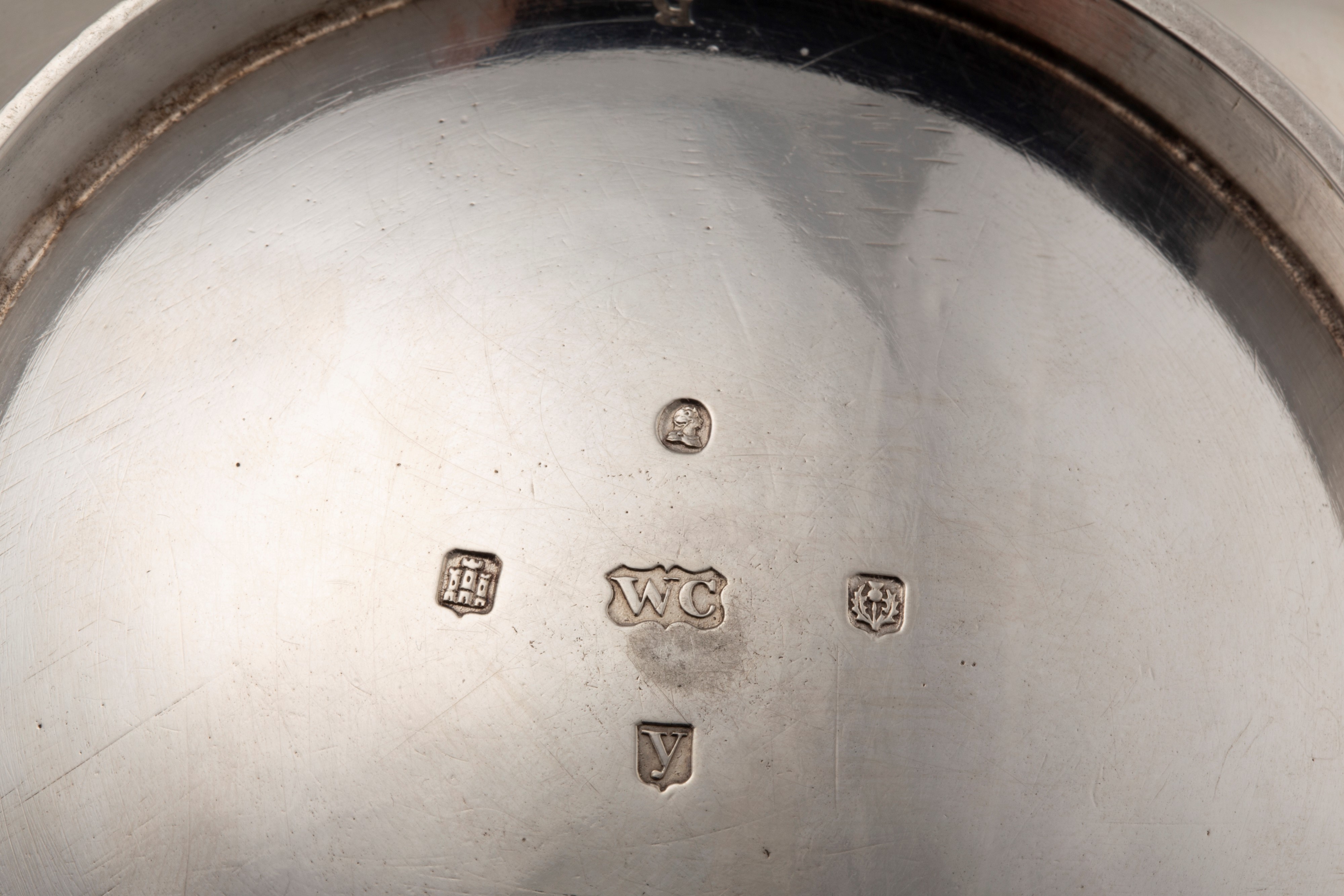 Lotto di cinque oggetti