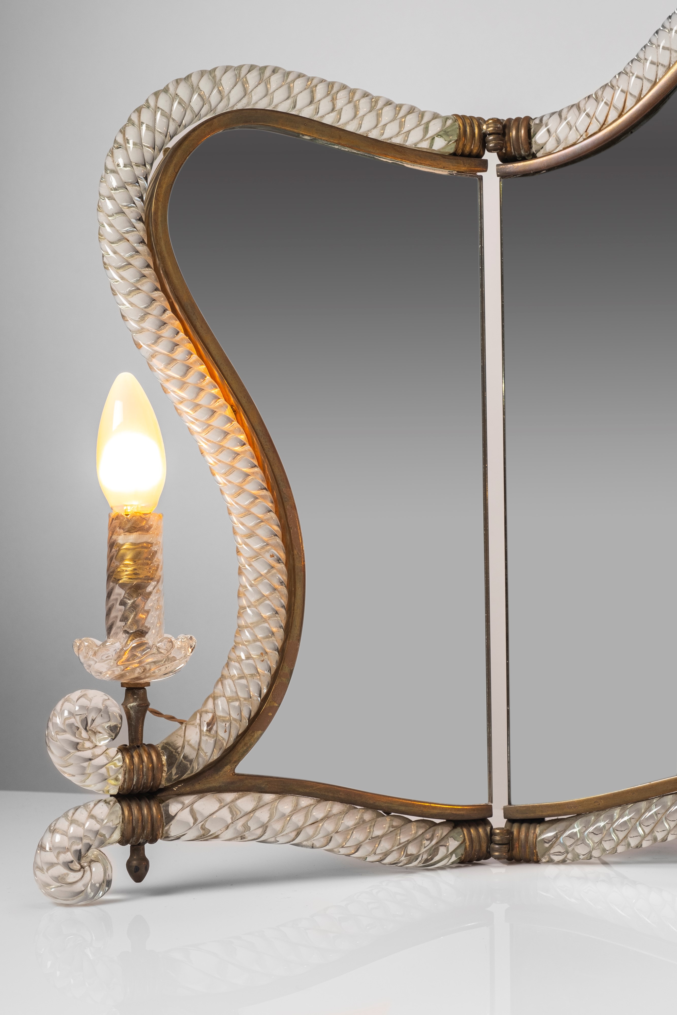 Specchiera modello no. 6490