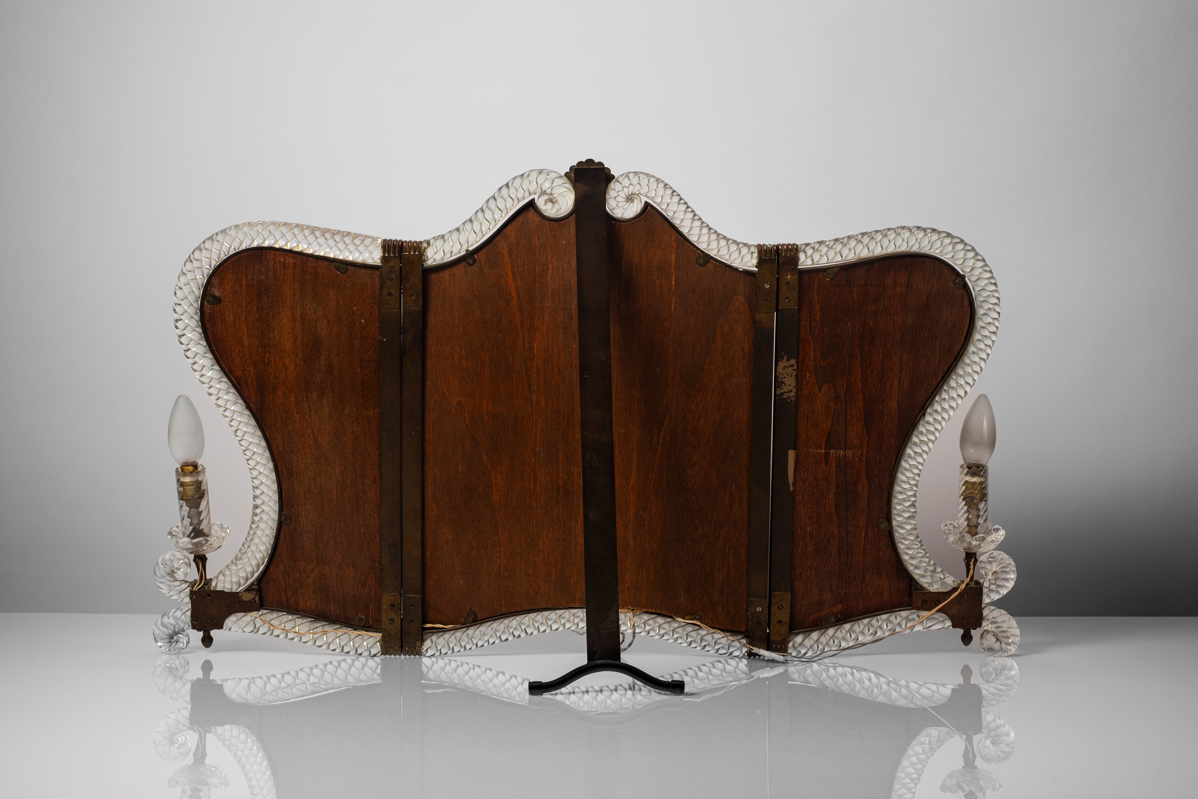 Specchiera modello no. 6490