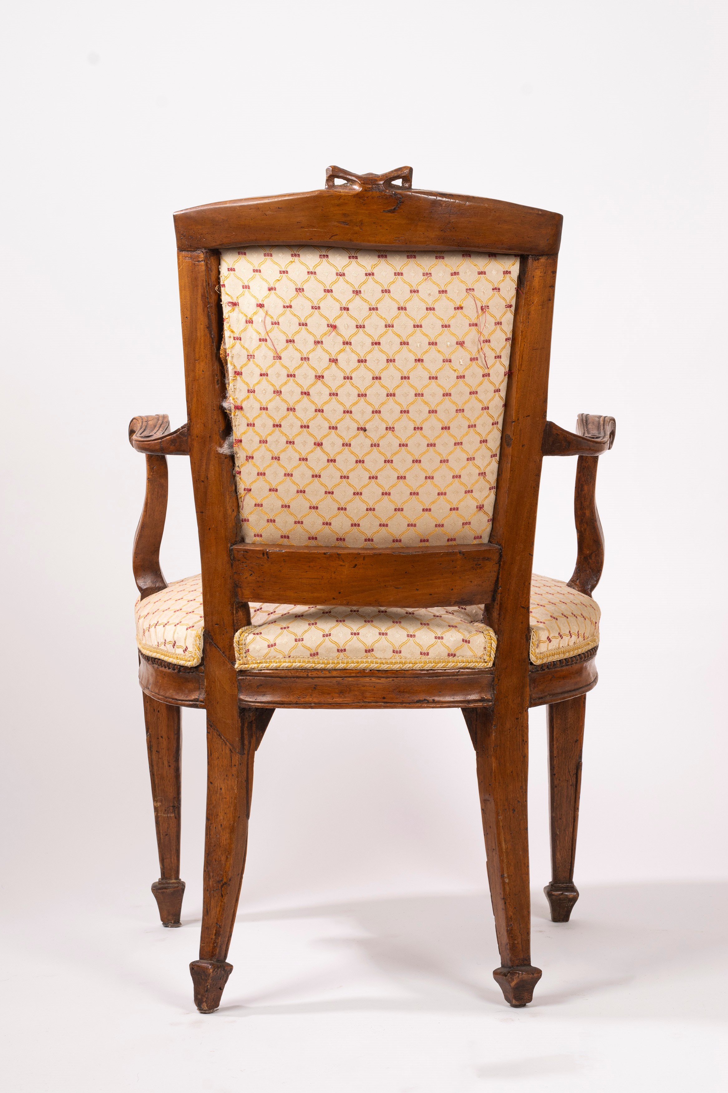 Lotto composto da una coppia di poltrone e da una poltrona singola, secolo XVIII/XIX