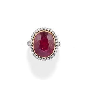  - Anello con rubino