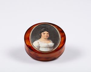 Blond tortoiseshell circular snuff box with 18K gold mounted miniature signed and dated W. Unger 1815 (Christian Wilhelm Unger, Germany 1775/1855)