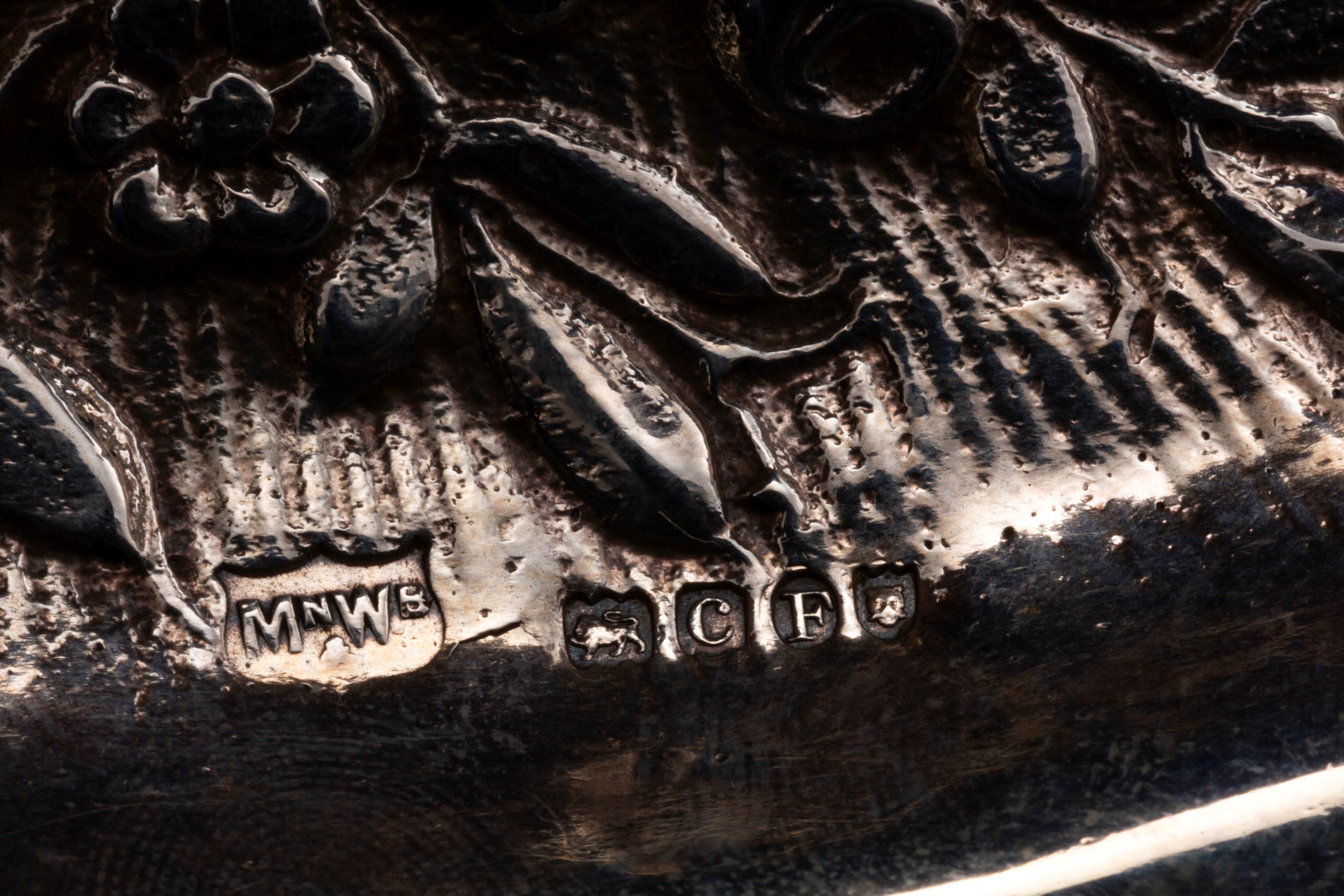 Lotto di quattro oggetti