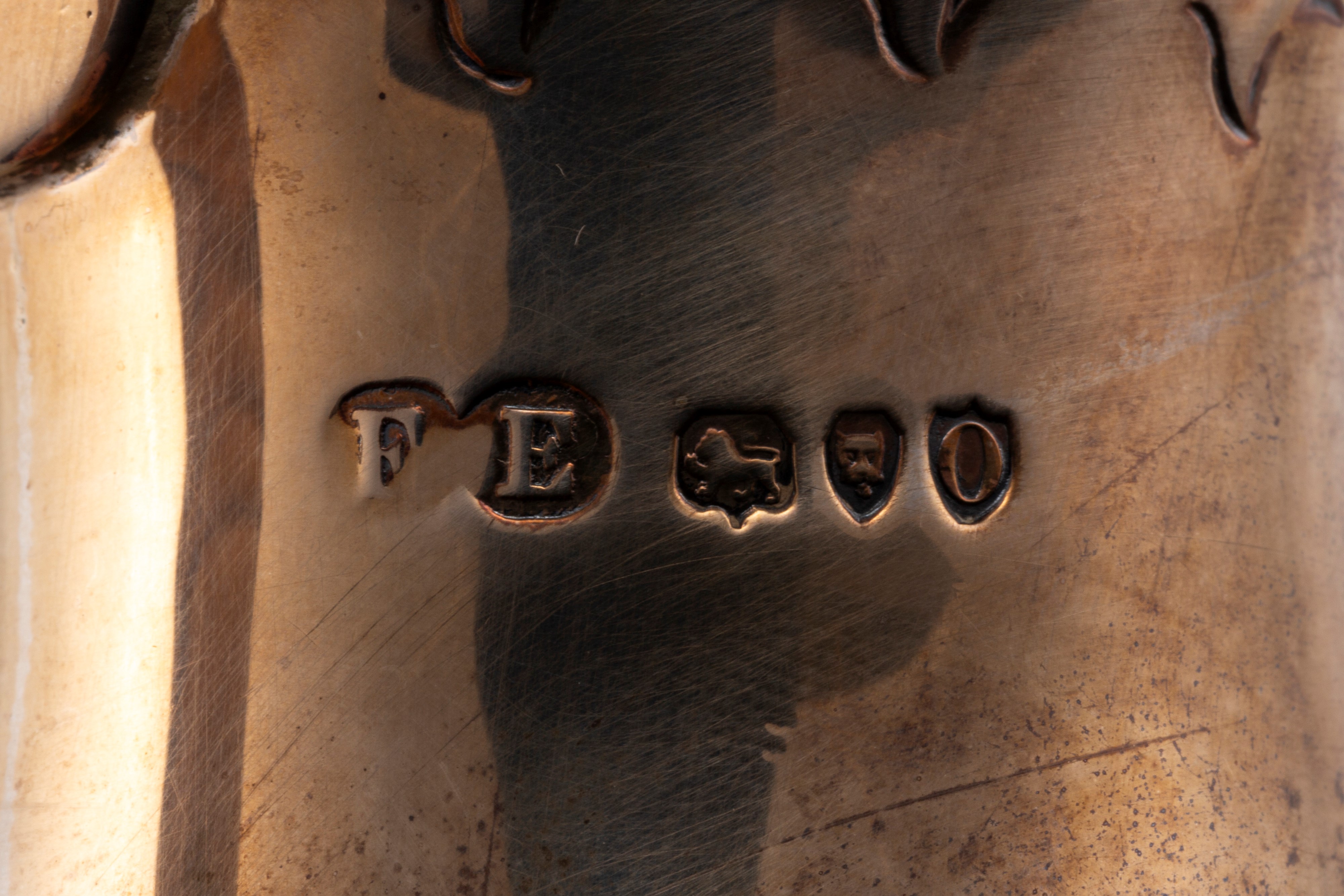 Lotto di quattro oggetti