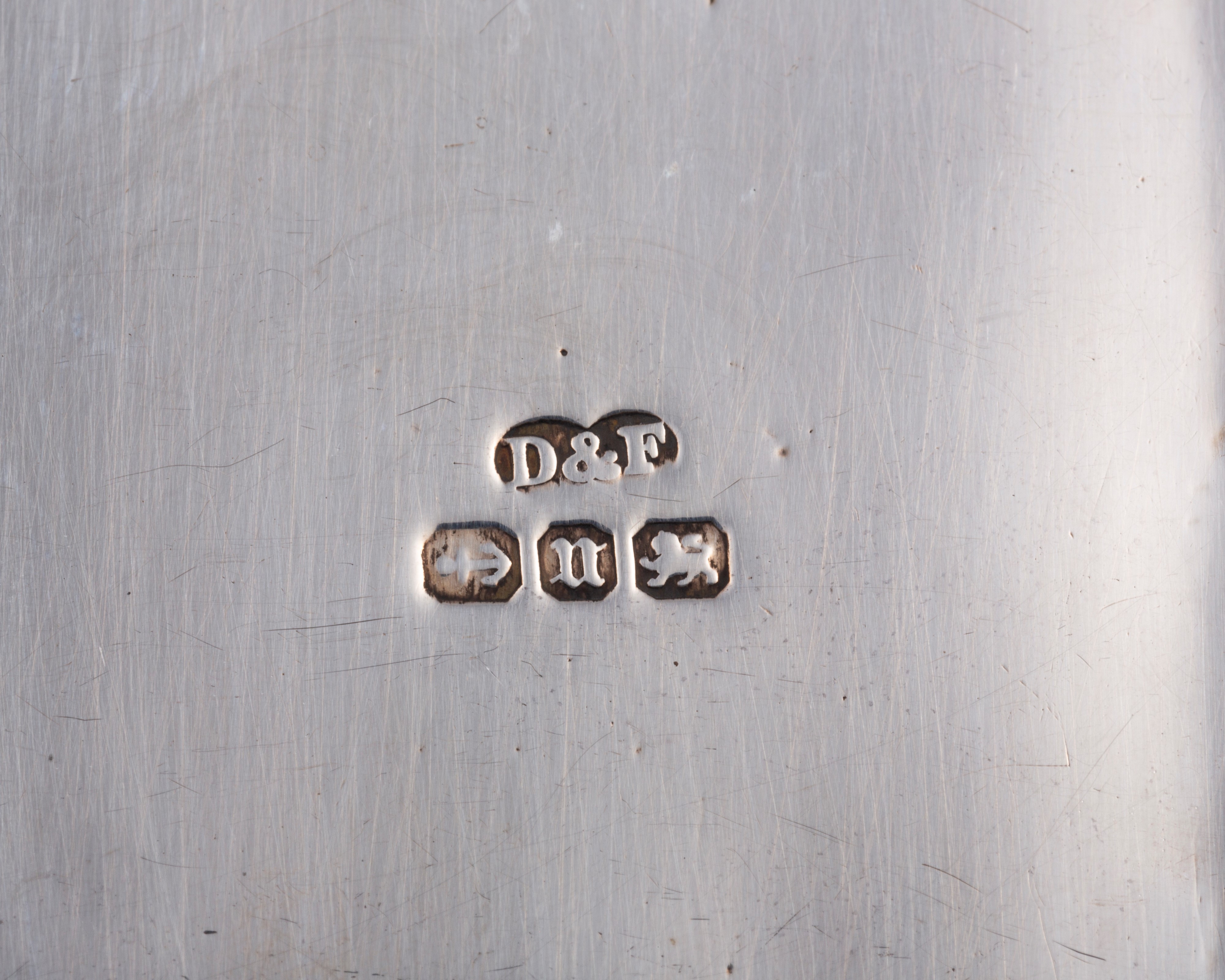 Lotto di cinque oggetti