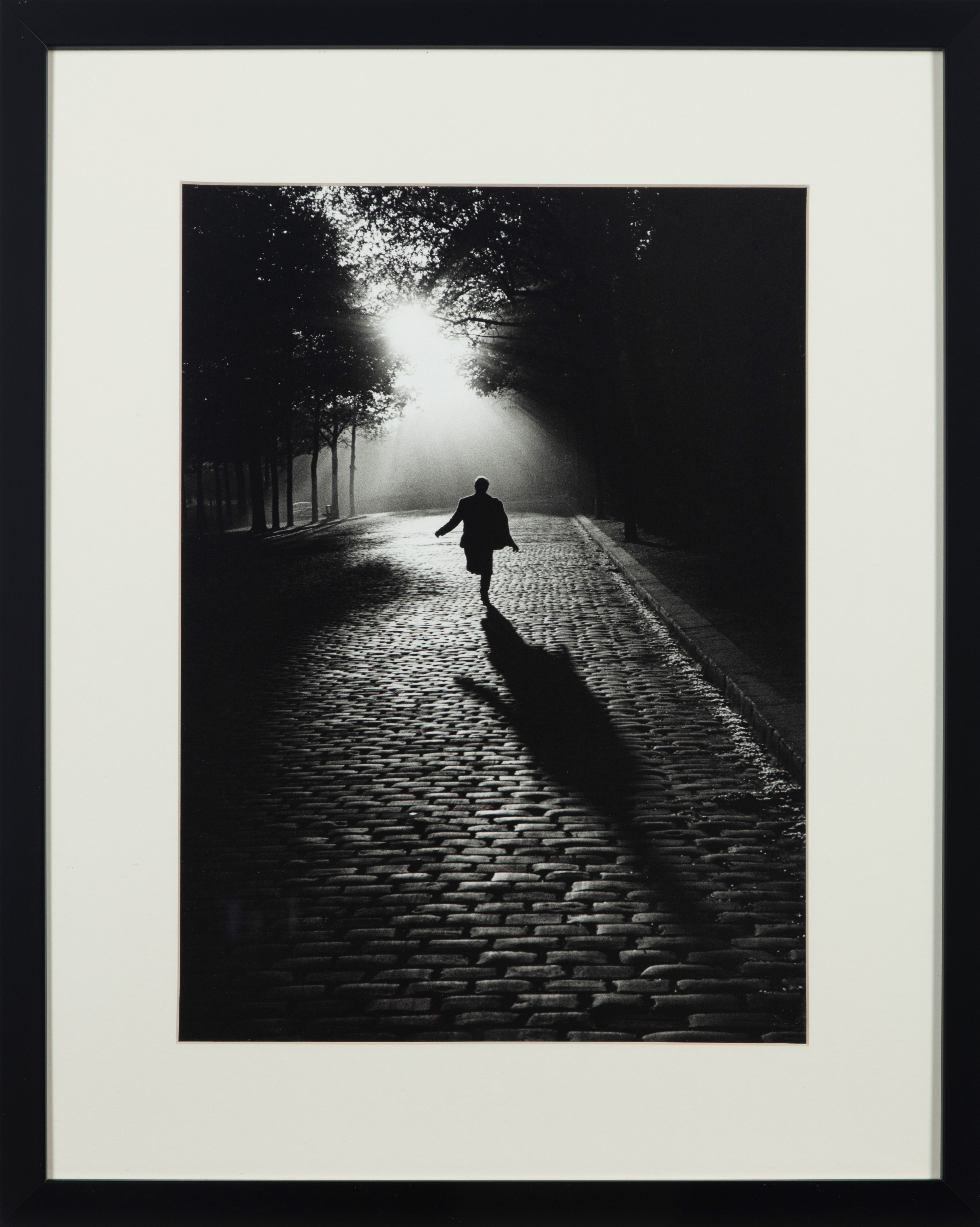 Sabine Weiss - L'Homme qui court, Paris, stampa alla gelatina ai sali d'argento