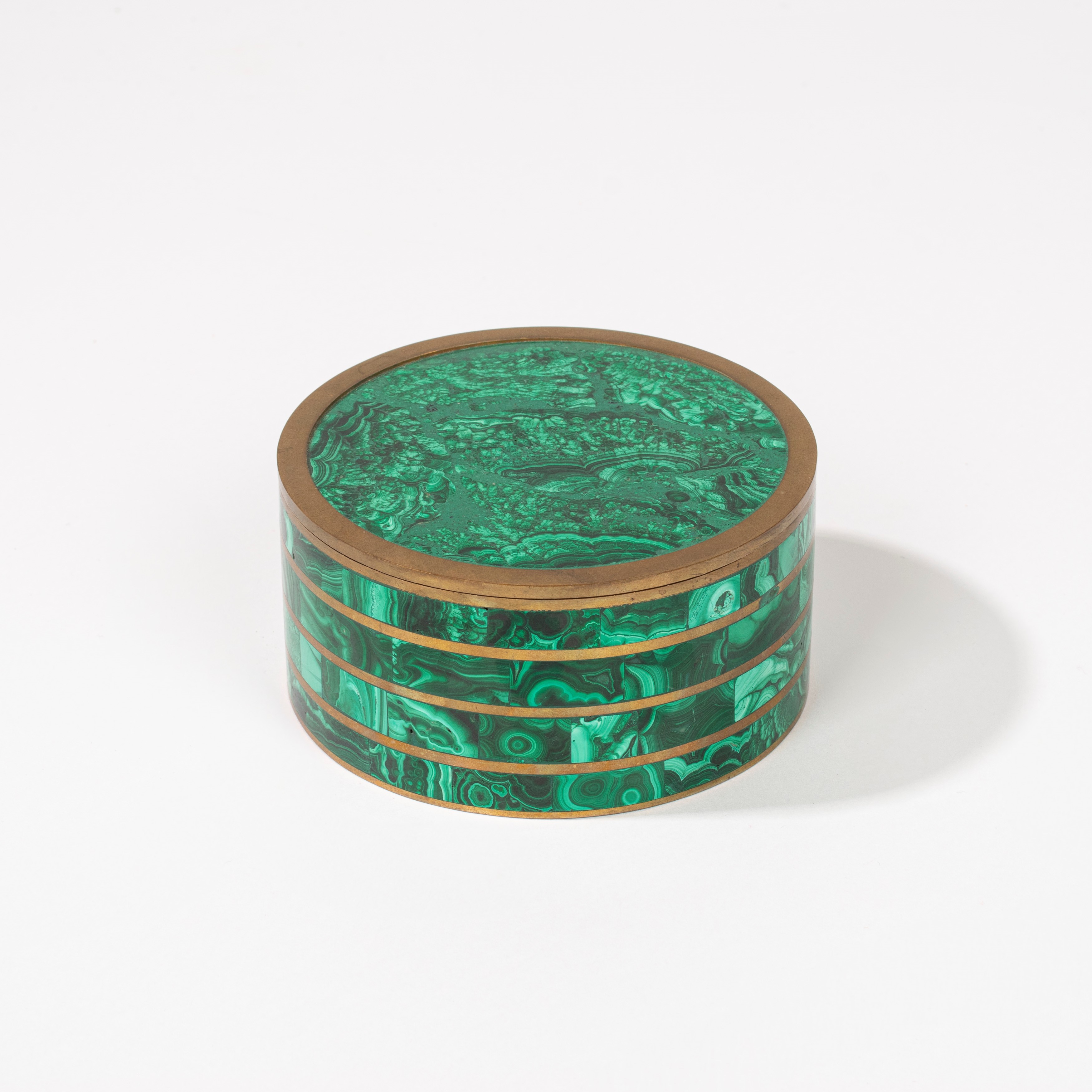 Scatola Circolare in Malachite e Bronzo con Coperchio, Secolo XX