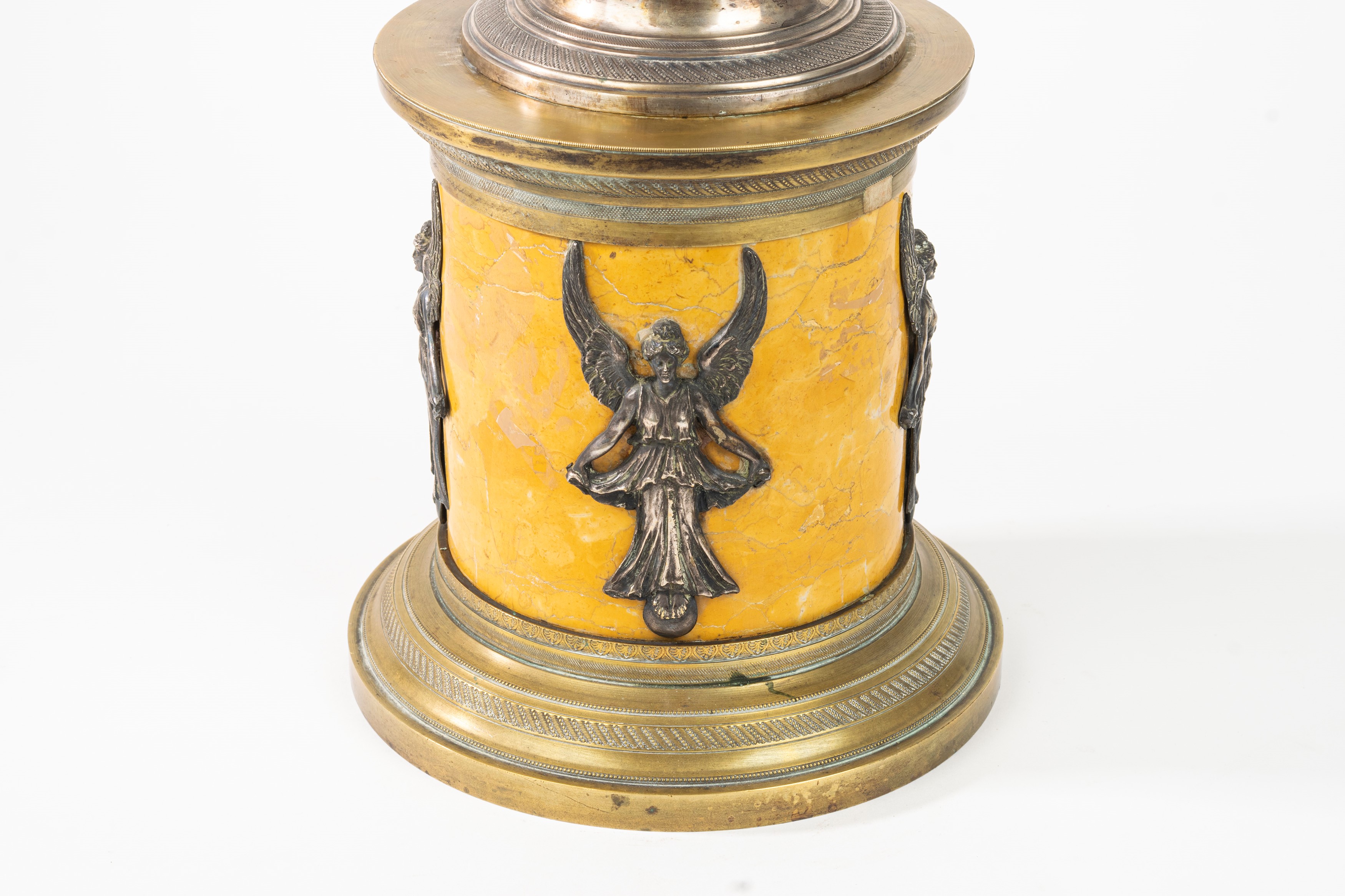 Candelabro con fusto in foggia di Mercurio volante da Giambologna