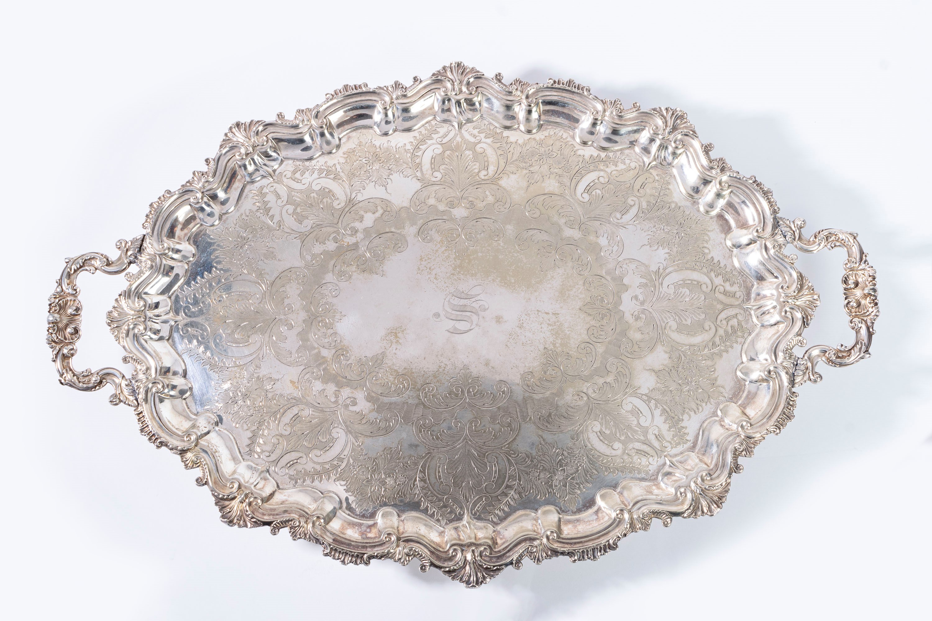 Grande Salver Polilobato Ovale in Sheffield