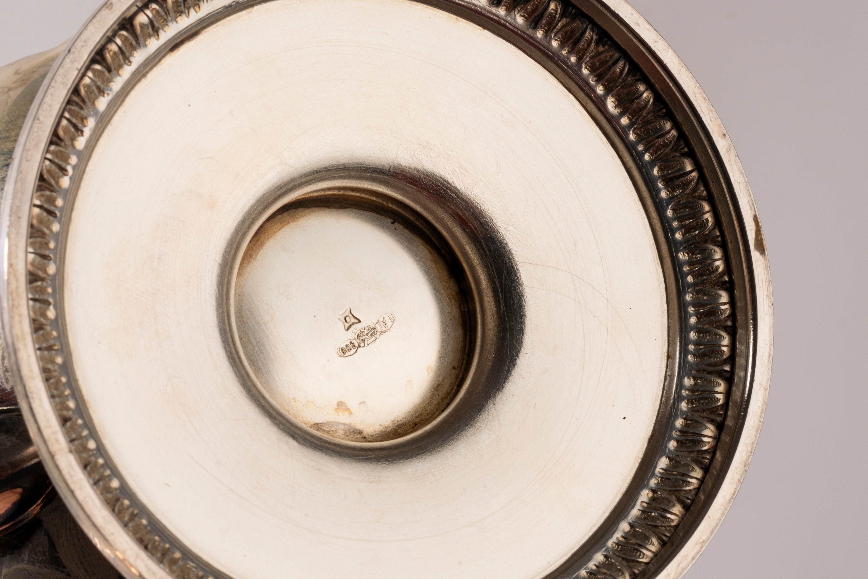 Servizio da tè e caffè con vassoio