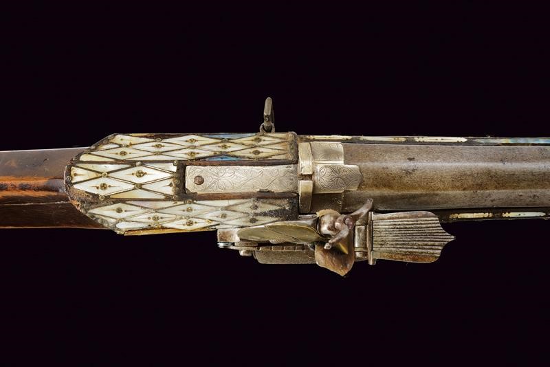 Importante tufenk del tipo "Boyliya" alla micheletta