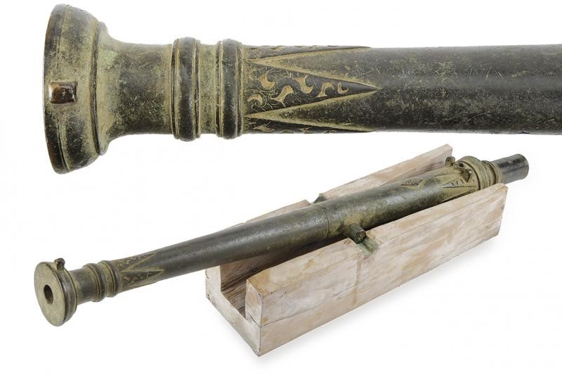Lantaka in bronzo XVIII Secolo | La Collezione di Armi Antiche di un ...