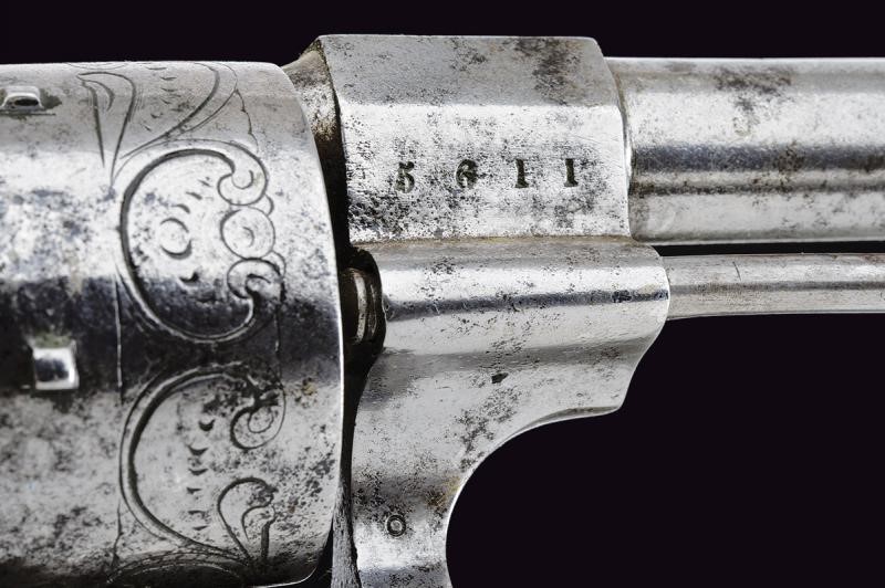 Bel revolver a spillo